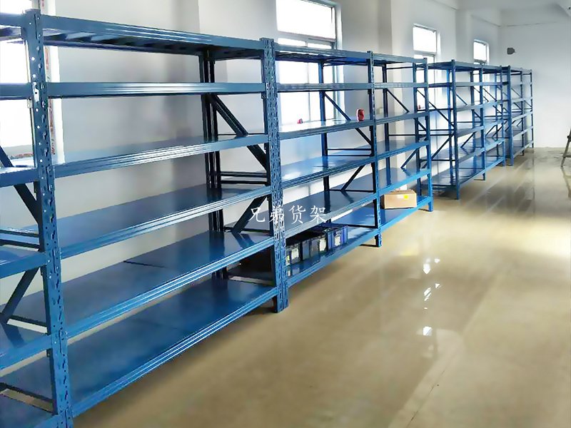 服裝公司倉(cāng)儲(chǔ)中型貨架案例